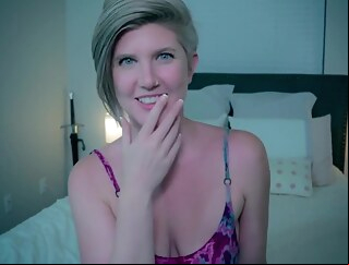 blonde amateur big ass hd: published 2024-07-19